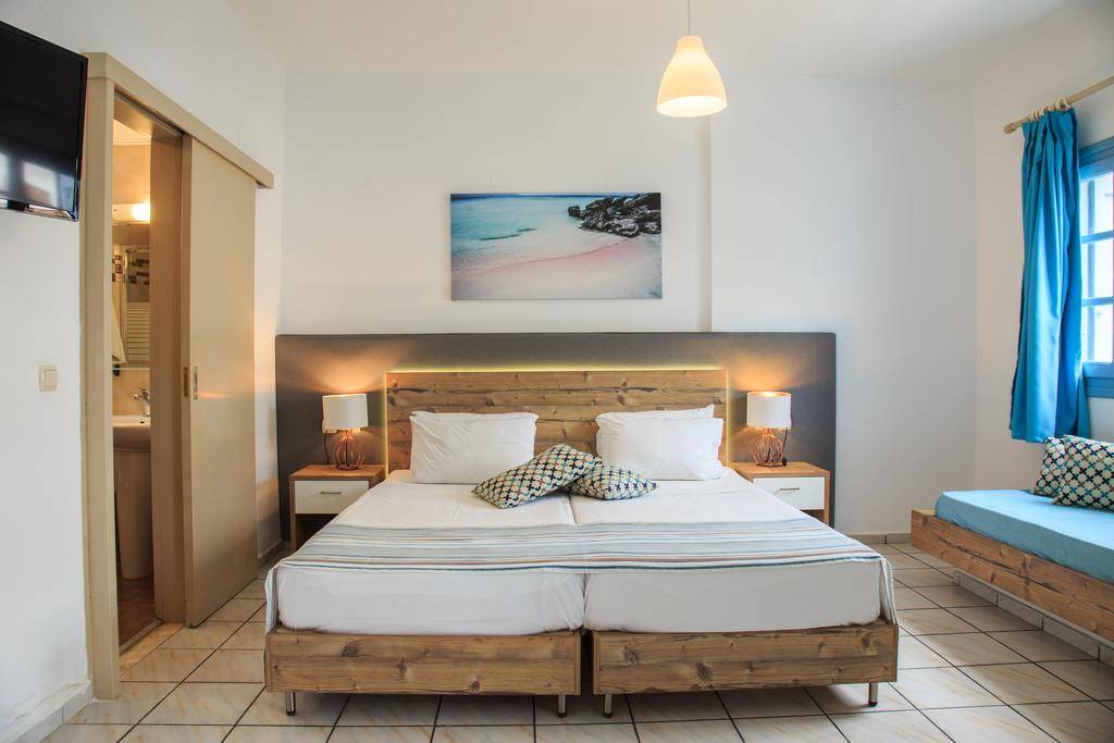 ALMARE BEACH HOTEL 3★