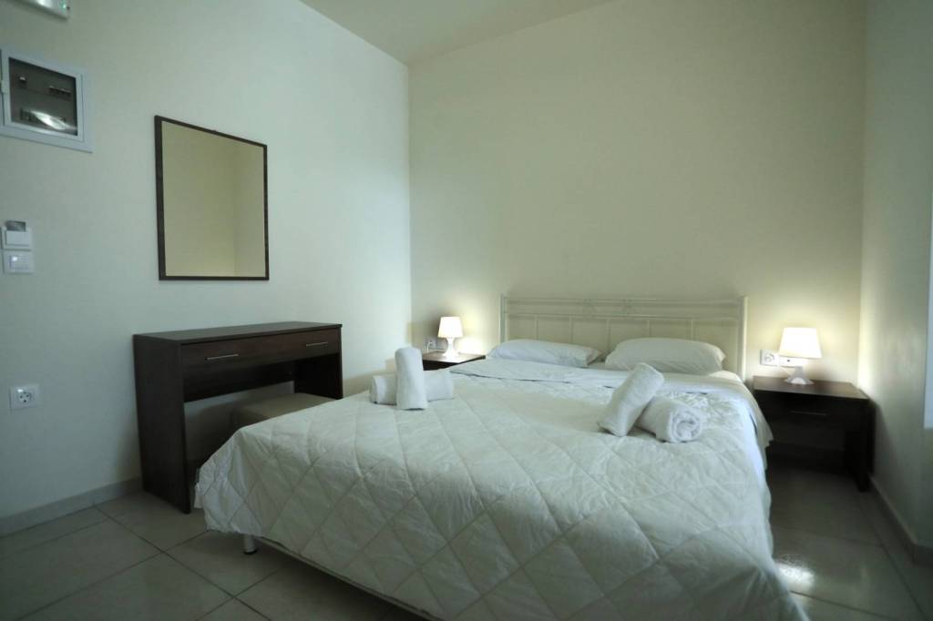 OTIUM BOUTIQUE NIRIIDES BEACH 3★