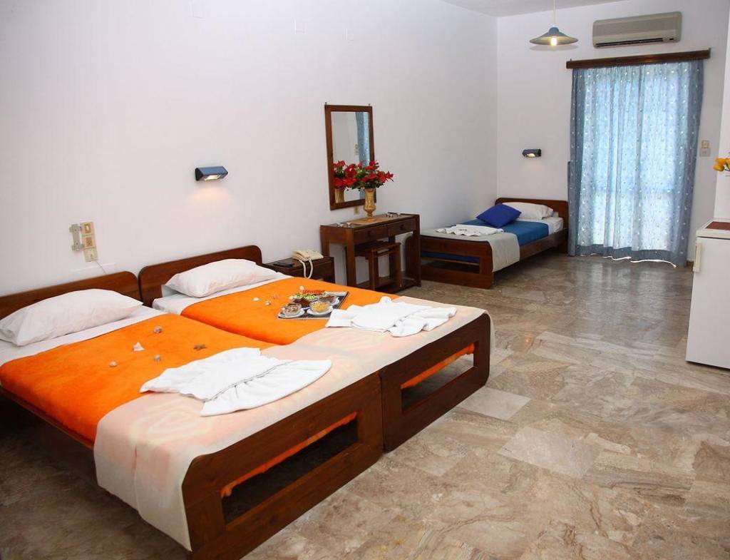 POSEIDON HOTEL AMMOUDARA 3★