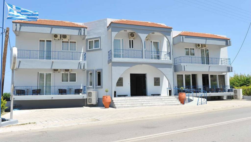 MARITIME HOTEL APARTMENTS 2★