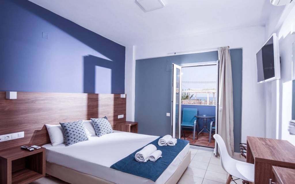 STALIS BEACH HOTEL 3★