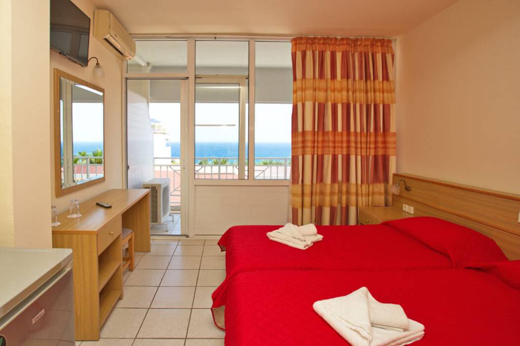 FAMILY WORLD AQUA SUN VILLAGE 4★