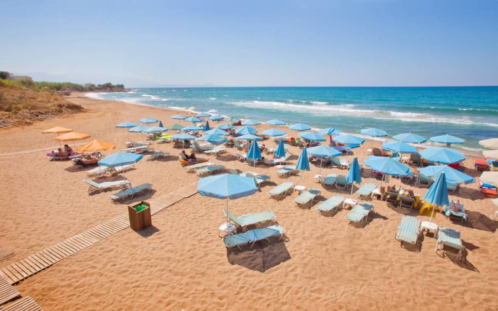 DEDALOS BEACH HOTEL 3★