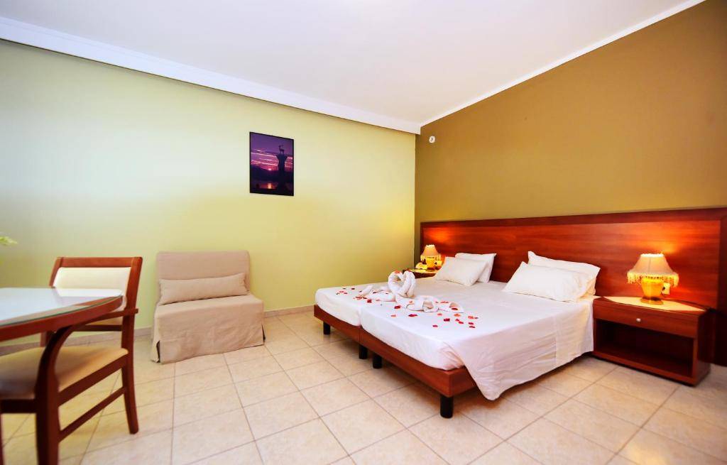 ESMERALDA HOTEL 3★