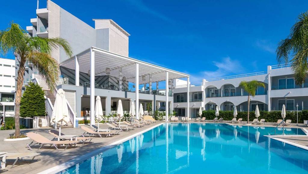 ELOUNDA AKTI OLOUS (tikai pieaugušajiem, 16+) 4★