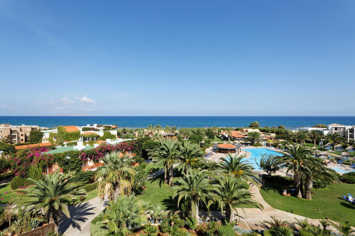 ANISSA BEACH & VILLAGE 4★