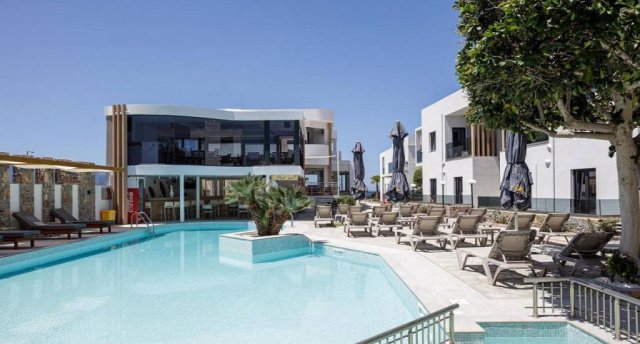 Viesnīcas skats Ēģiptē, Hurgada ar baseinu