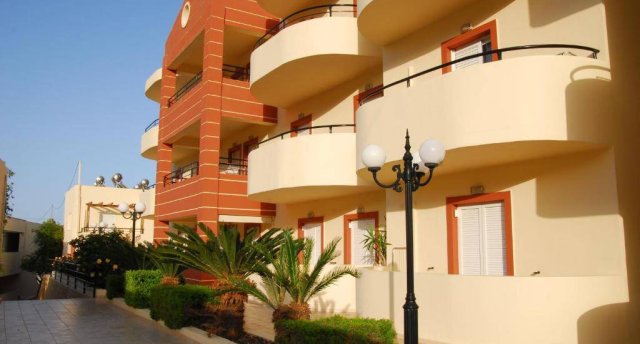 ELPIS APARTMENTS 3★