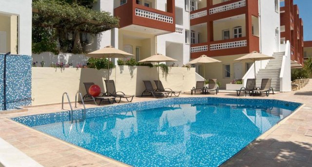 TROULIS APART-HOTEL 2★