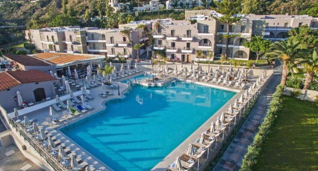 PORTO PLATANIAS VILLAGE RESORT 4★