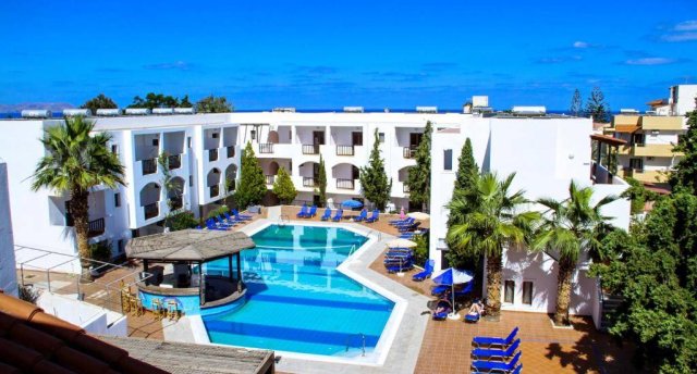 CLUB LYDA HOTEL 3★