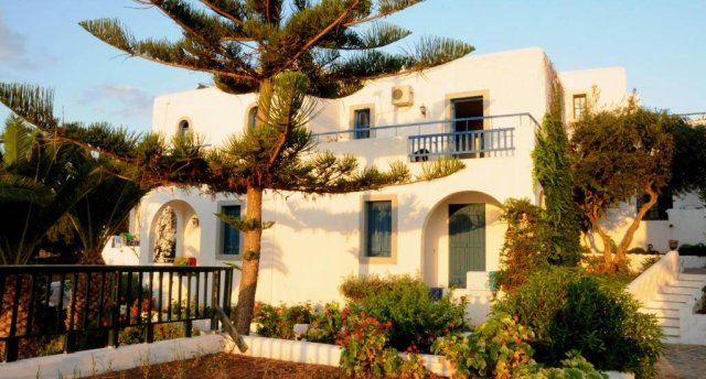 HERSONISSOS VILLAGE HOTEL & BUNGALOWS 4★