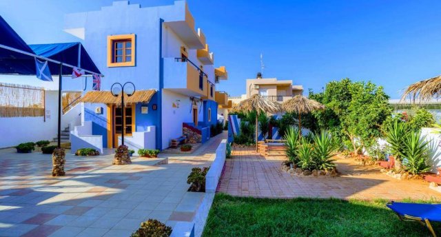 ELTINA APARTMENTS 3★