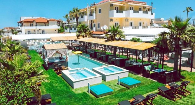 PHILOXENIA HOTEL 3★