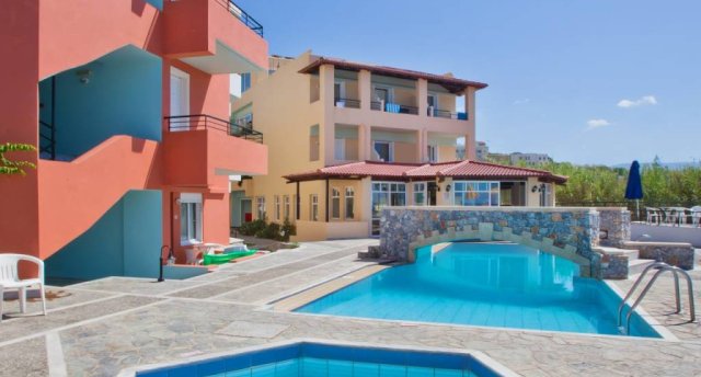 DEDALOS BEACH HOTEL 3★