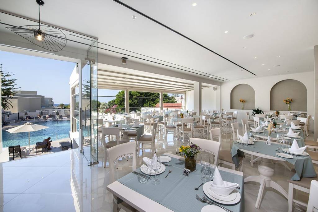 VANTARIS LUXURY BEACH RESORT 4★