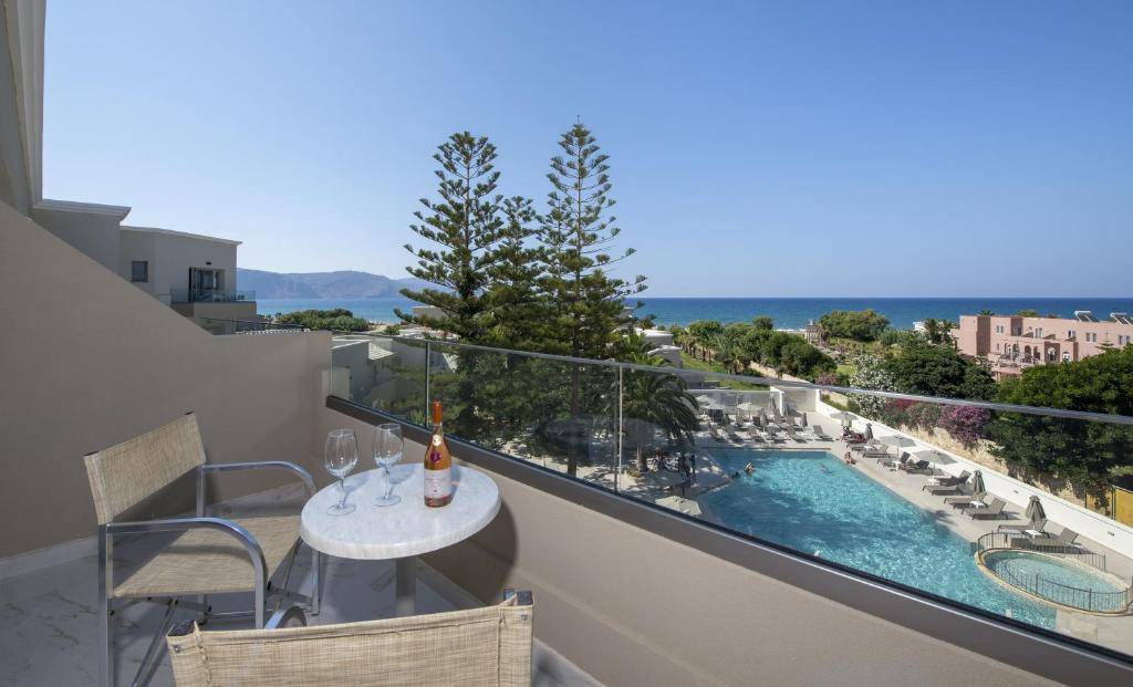 VANTARIS LUXURY BEACH RESORT 4★