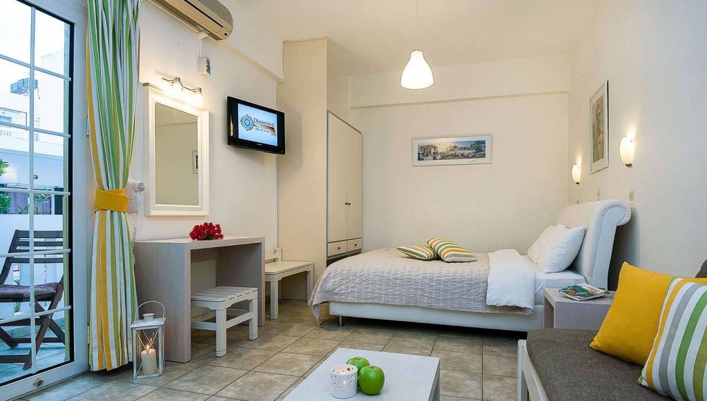 DIAMOND APARTMENTS & SUITES 3★