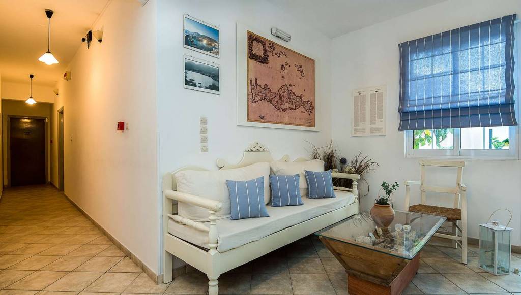 DIAMOND APARTMENTS & SUITES 3★