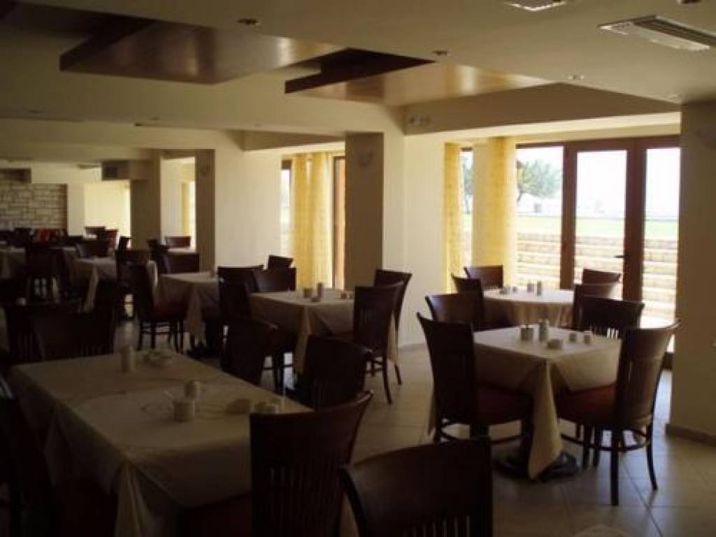 EUROPA BEACH HOTEL 4★