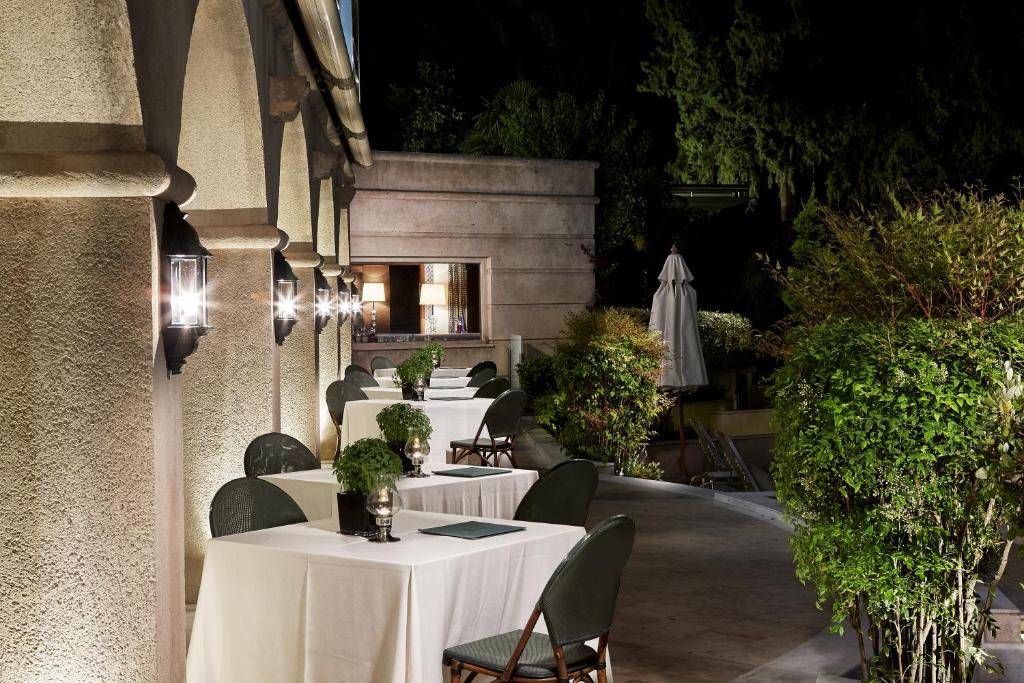 RODOS PARK 5★