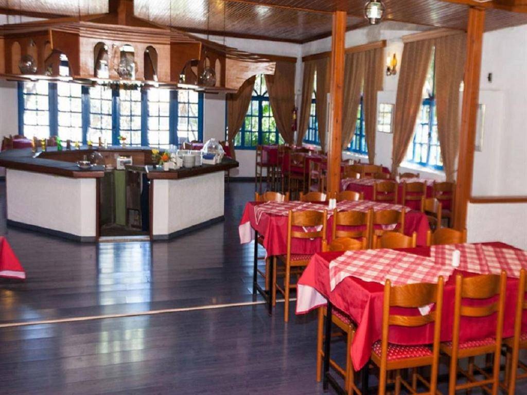 OASIS HOTEL & BUNGALOWS 3★