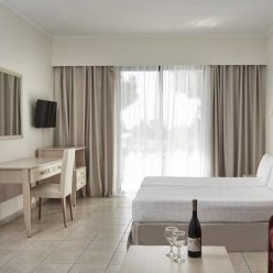 KIOTARI MIRALUNA RESORT 4★