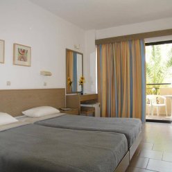 SUMMERLAND HOTEL 3★