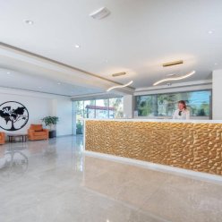 LARDOS BAY HOTEL 3★