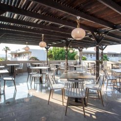 LARDOS BAY HOTEL 3★