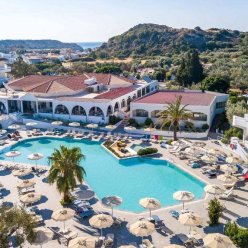 HOTEL NIRIIDES BEACH 4★