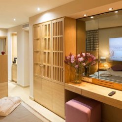 EDEN ROC RESORT HOTEL 5★