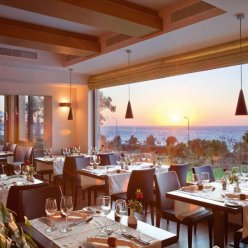 ELITE SUITES BY RHODES BAY 5★