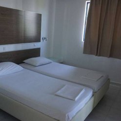 TRIANTAFILLAS APARTMENTS 3★