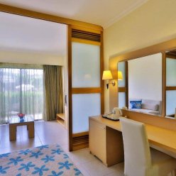 SOL BY MELIA COSMOPOLITAN RHODES 4★