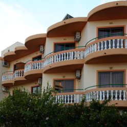 VILLA GEORGE STUDIOS 2★