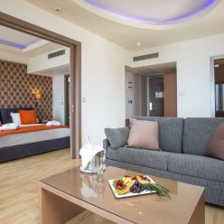 PEGASOS DELUXE BEACH HOTEL 4★