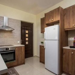 LYRISTIS APARTMENTS PLUS 2 ★