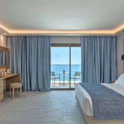 AMADA COLOSSOS RESORT 5★