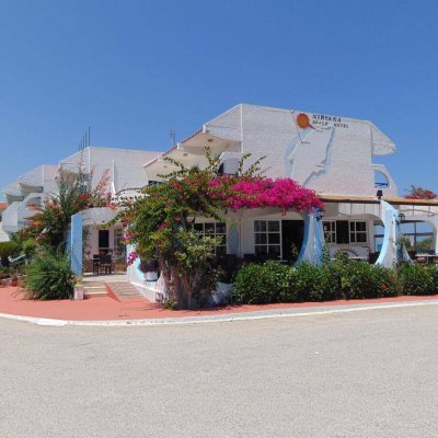 NIRVANA BEACH HOTEL 3★