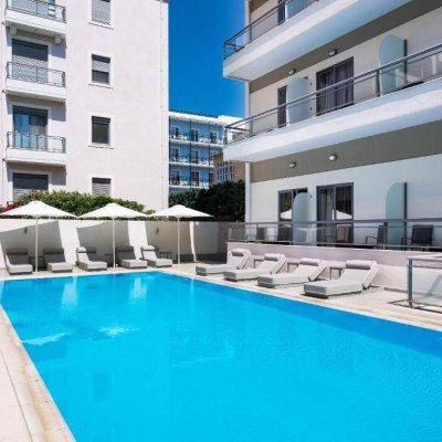 ANGELA HOTEL DOWNTOWN ROOMS 3★