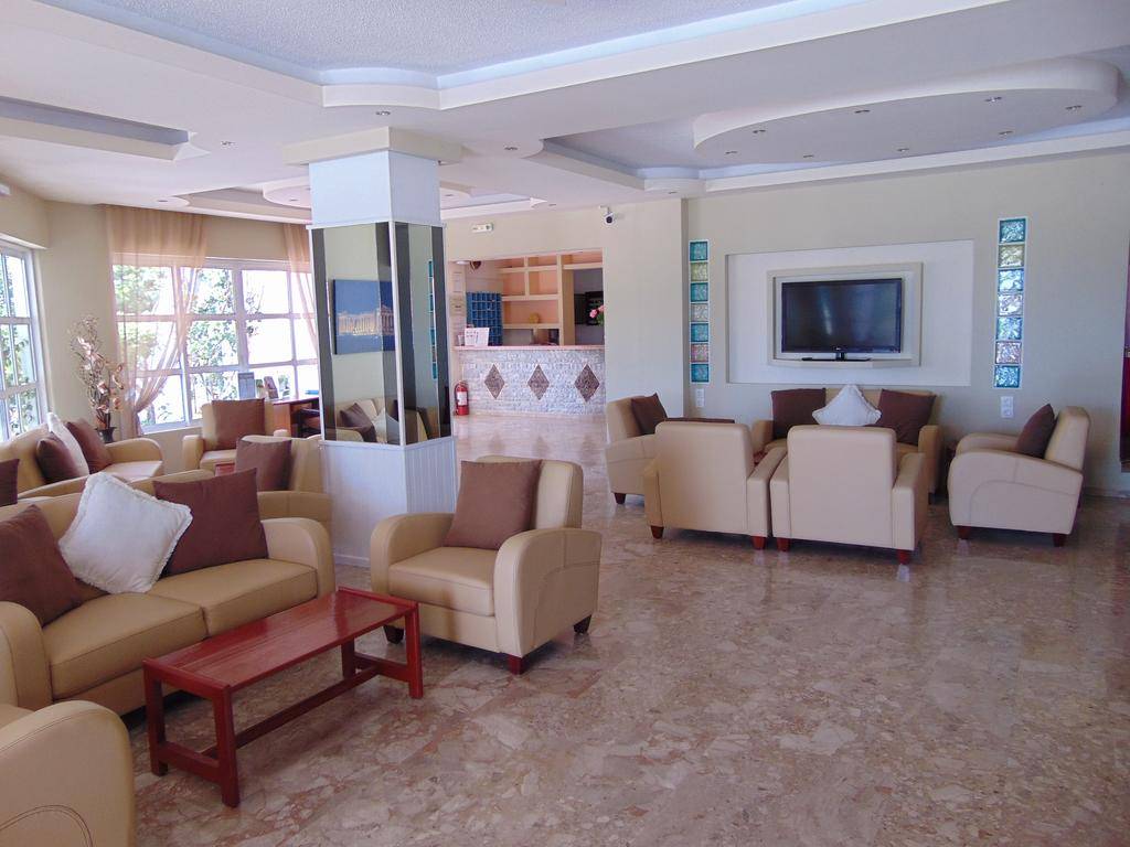 NIRVANA BEACH HOTEL 3★