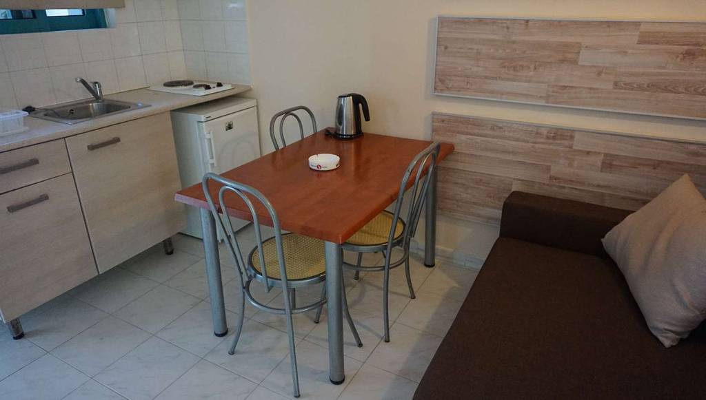 TRIANTAFILLAS APARTMENTS 3★