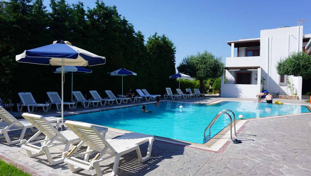 TRIANTAFILLAS APARTMENTS 3★