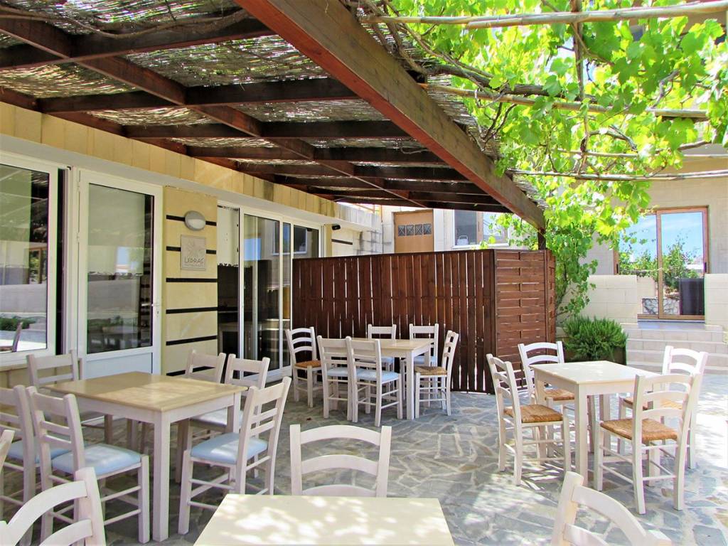 LEDRAS BEACH HOTEL 4★