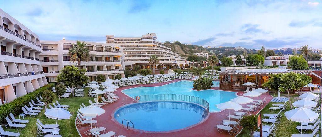 SOL BY MELIA COSMOPOLITAN RHODES 4★