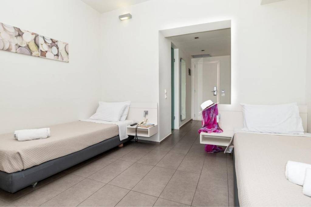 ATLANTIS BOUTIQUE HOTEL 4★