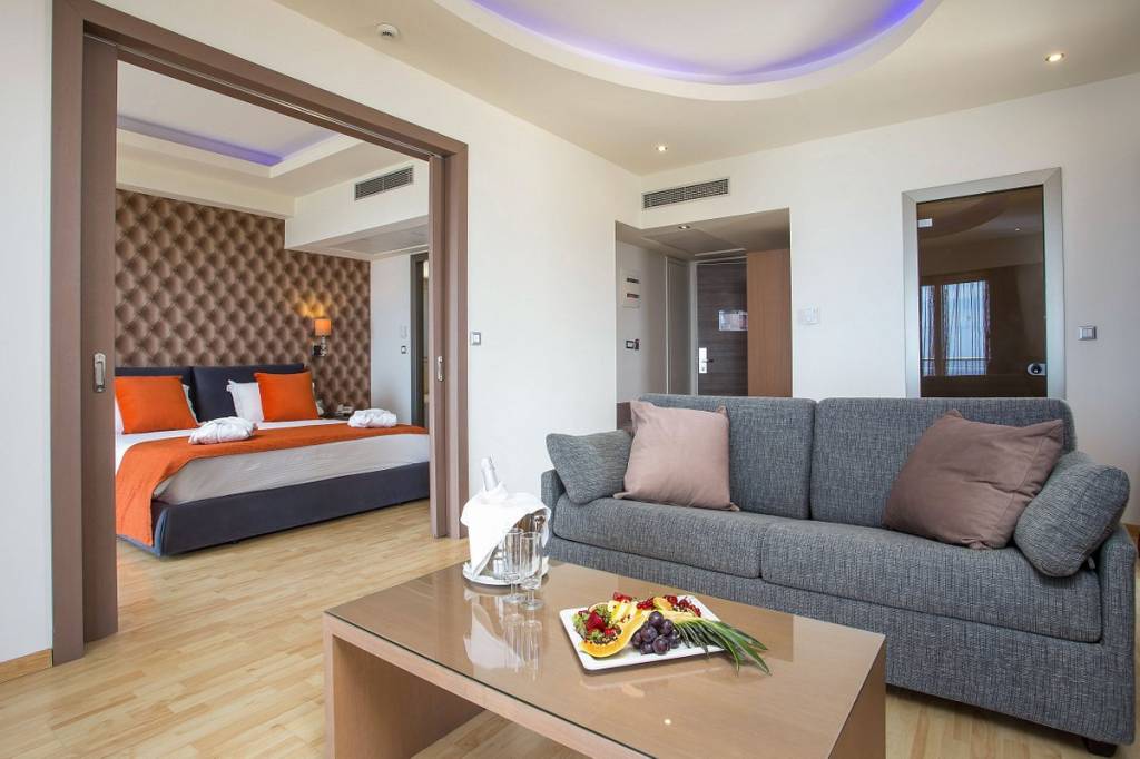 PEGASOS DELUXE BEACH HOTEL 4★