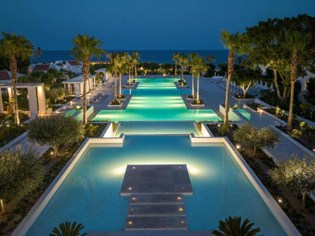 LUX ME DAMA DAMA GRECOTEL LUX ME RESORT 4★