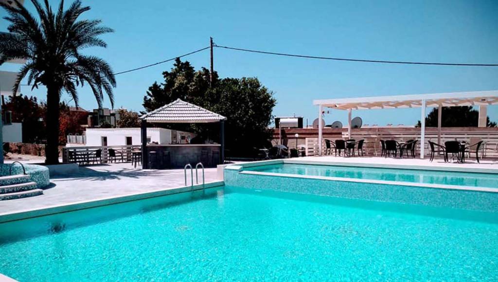 PEFKOS BREEZE (EX. THALIA) 3★